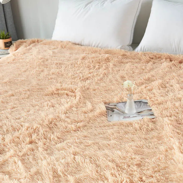 1pc Khaki Flannel Plush Blanket for Living Room & Office